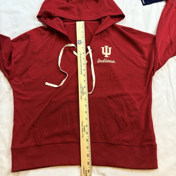 Fanatics Indiana Hoosiers Hoodie With Tie Top And Kangaroo Pocket Size Med NWT - Picture 8 of 9